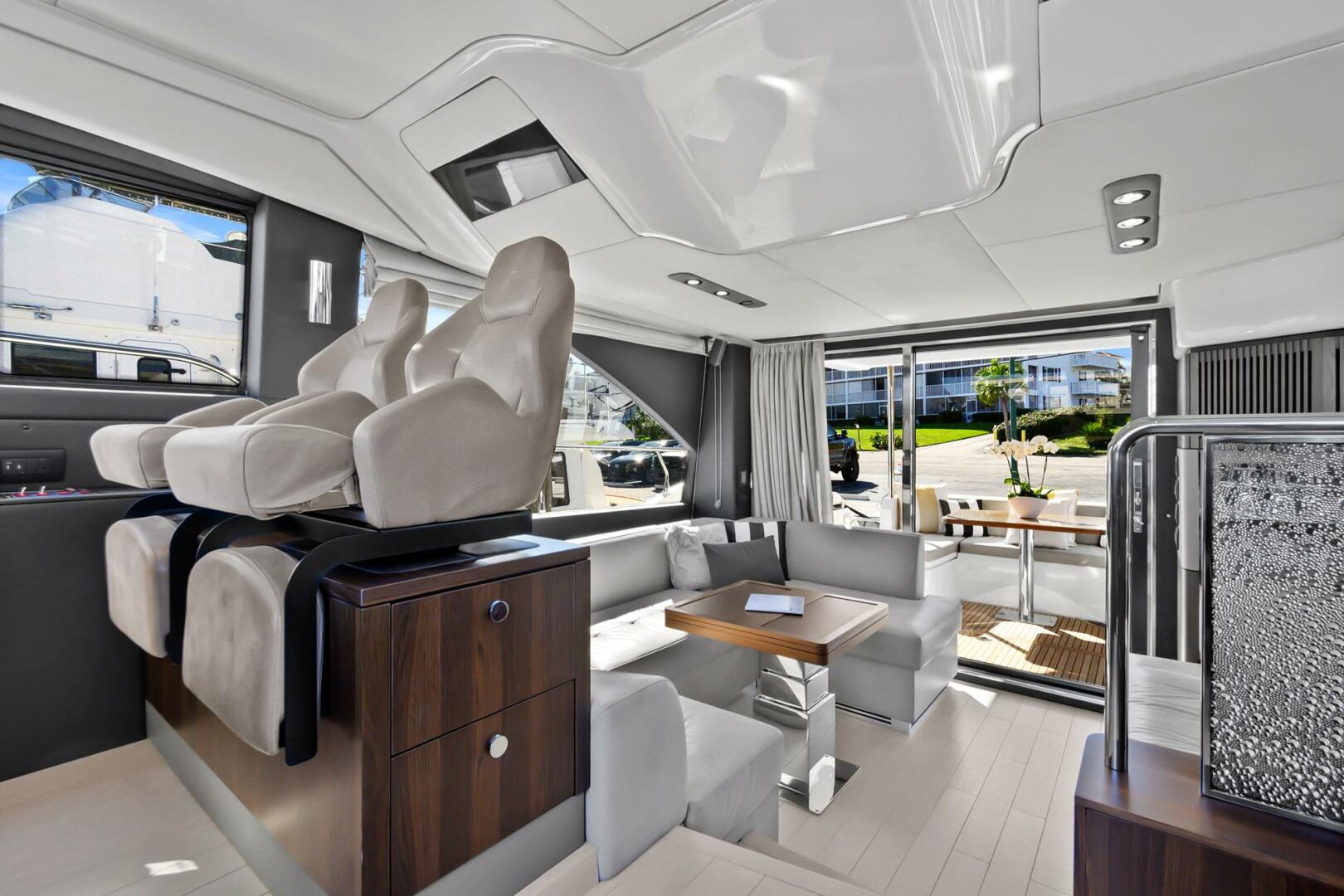 Azimut-Flybridge 2019-AT LAST North Palm Beach-Florida-United States-5129620 | Thumbnail