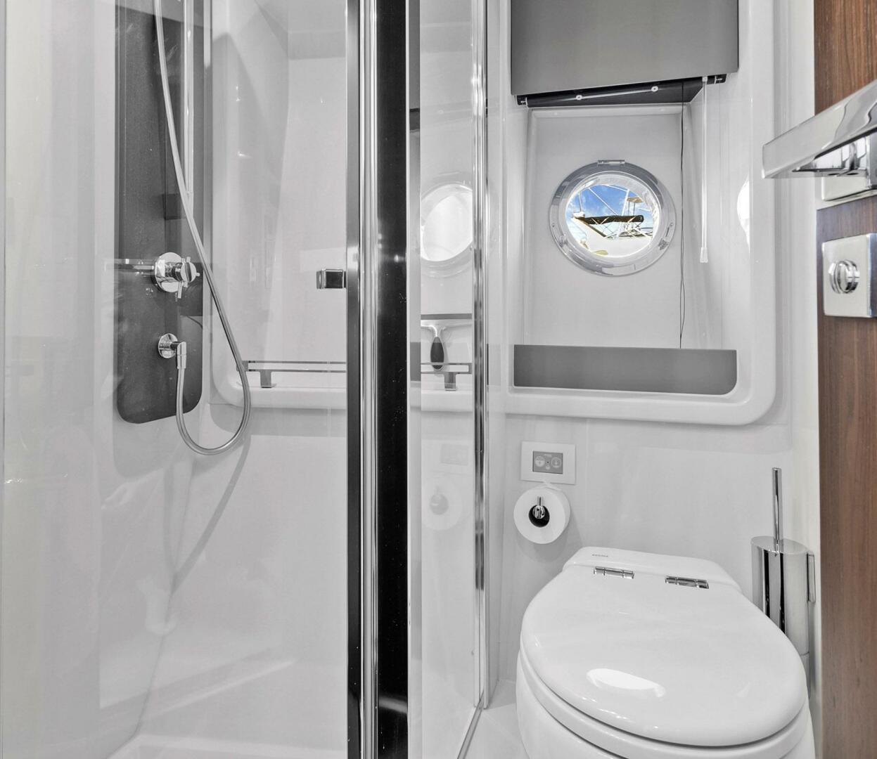 Azimut-Flybridge 2019-AT LAST North Palm Beach-Florida-United States-5129642 | Thumbnail