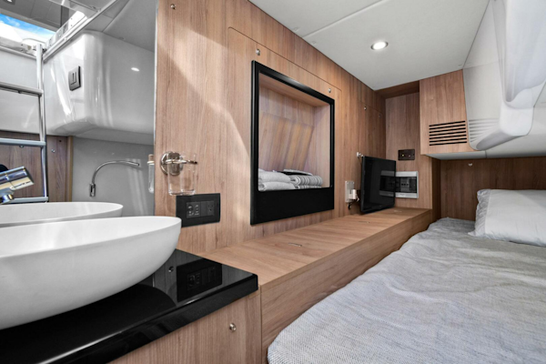 Azimut-Flybridge 2019-AT LAST North Palm Beach-Florida-United States-5129645