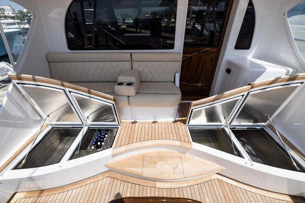 F&S-61 Hardtop Express Sportfish 2020 -Palm Beach-Florida-United States-3525695