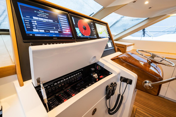 F&S-61 Hardtop Express Sportfish 2020 -Palm Beach-Florida-United States-3525645