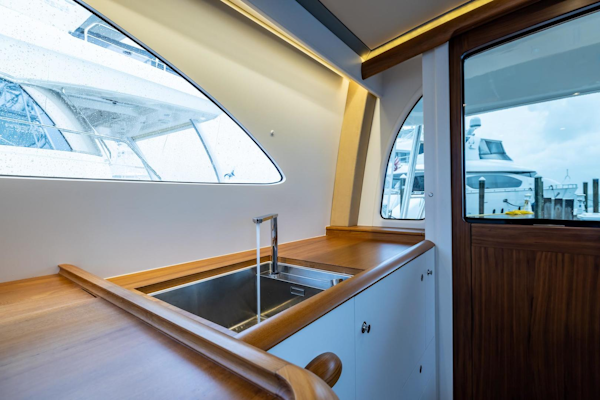 F&S-61 Hardtop Express Sportfish 2020 -Palm Beach-Florida-United States-3525624