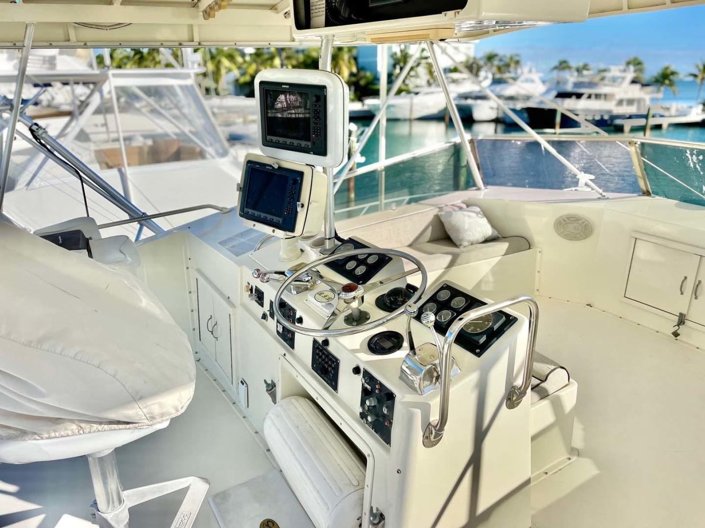 Hatteras-Convertible 1983-B.F.B. Key West-Florida-United States-3534715 | Thumbnail