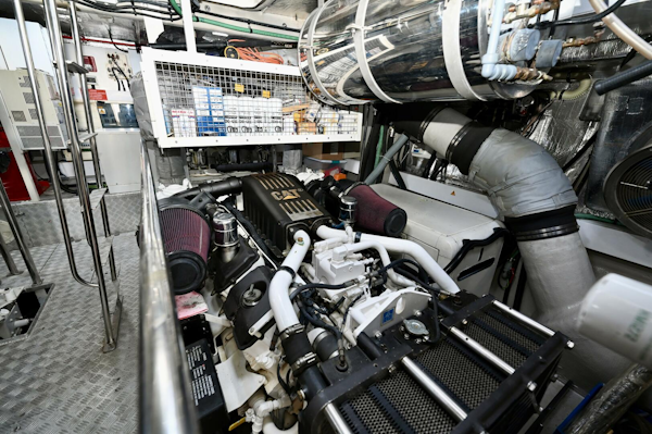 Sunseeker-Yacht 2005-Bella Fort Lauderdale-Florida-United States-Bella  Engine Room Detail-5421348