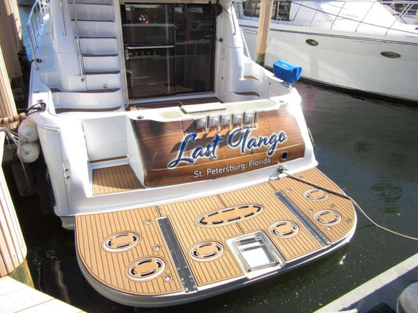 Sea Ray-480 Sedan Bridge 2000-LAST TANGO Saint Petersburg-Florida-United States-Hydraulic Platform and Transom-3557313