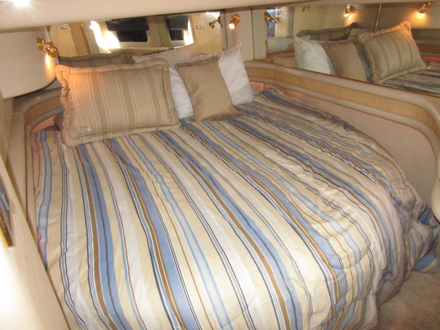 Sea Ray-480 Sedan Bridge 2000-LAST TANGO Saint Petersburg-Florida-United States-Guest Mid Port-3557283 | Thumbnail