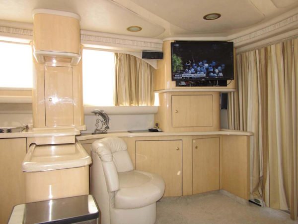 Sea Ray-480 Sedan Bridge 2000-LAST TANGO Saint Petersburg-Florida-United States-Entertainment Center Starboard-3557271