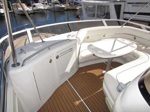 Sea Ray-480 Sedan Bridge 2000-LAST TANGO Saint Petersburg-Florida-United States-Flybridge Forward Seating And Sink-3557305