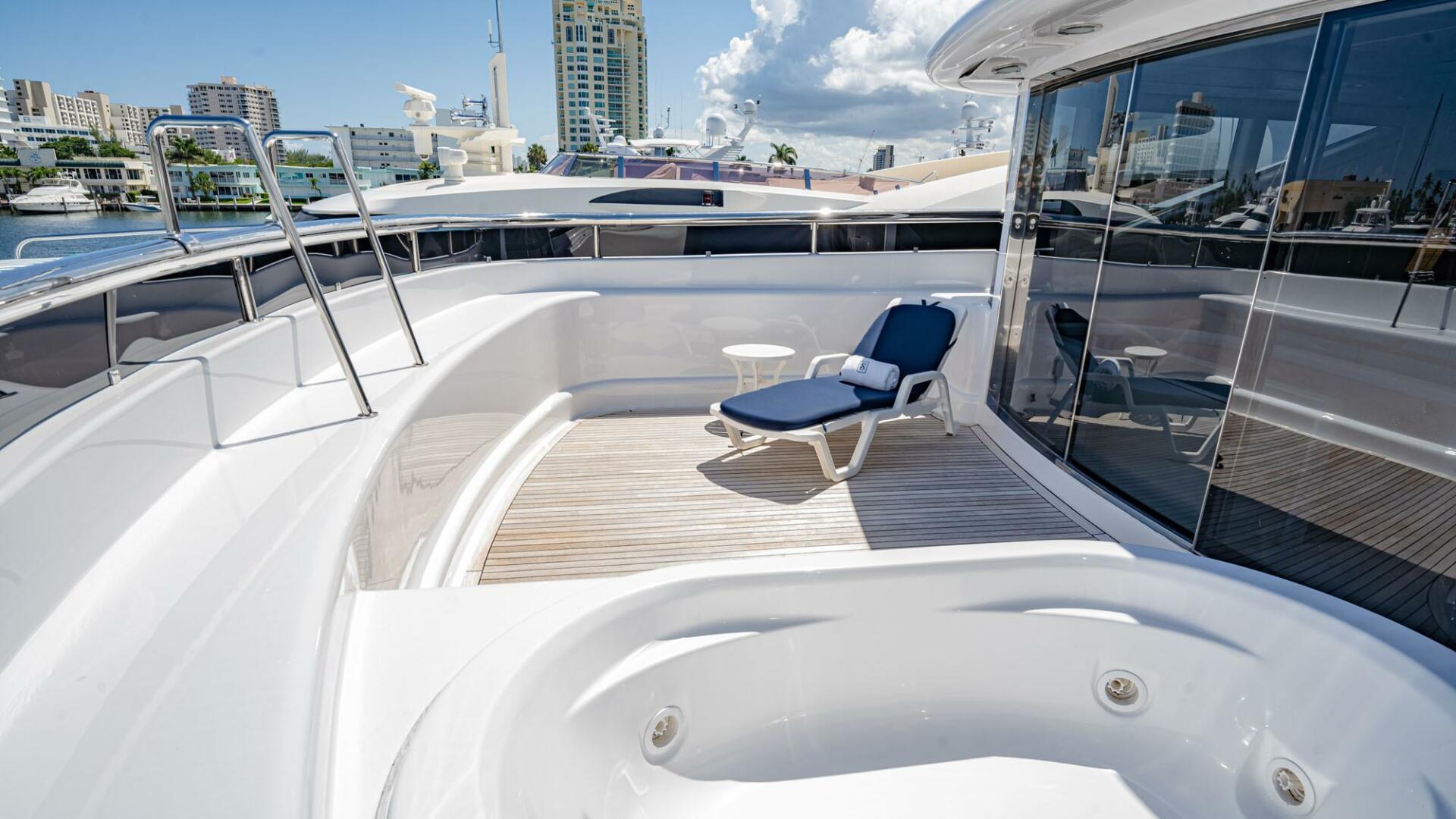 Benetti-Custom 118 1994-Shalimar West Palm Beach-Florida-United States-3810867 | Thumbnail