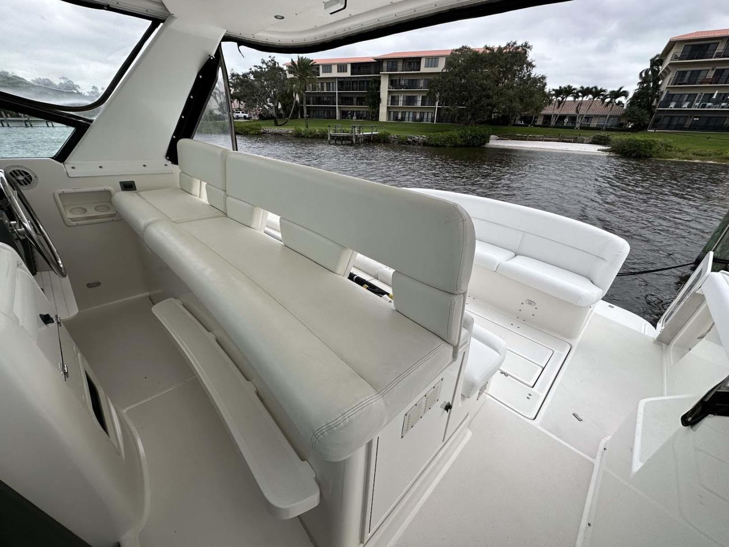 Tiara Yachts-4000 Express 2001-Alexandria Stuart-Florida-United States-3590265 | Thumbnail