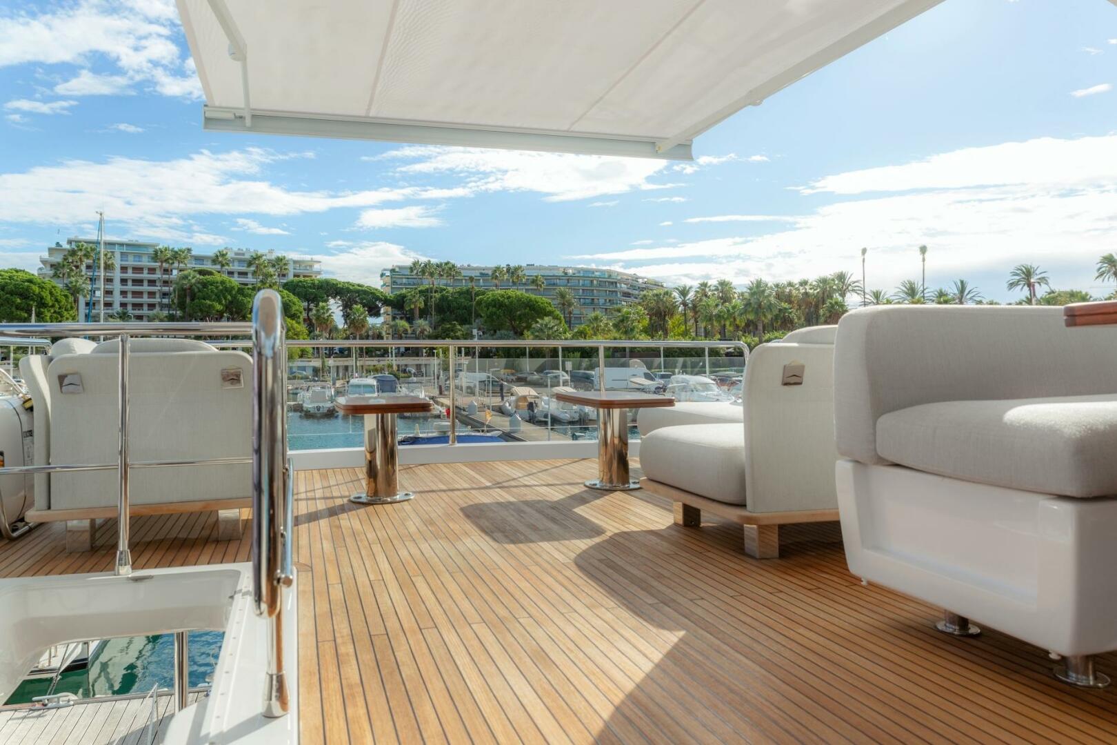 Azimut-72 Flybridge 2020-Solstice Cannes-France-3968859 | Thumbnail