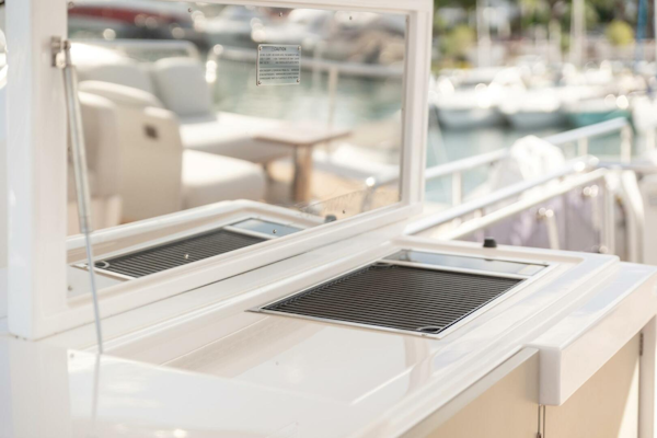 Azimut-72 Flybridge 2020-Solstice Cannes-France-3968875