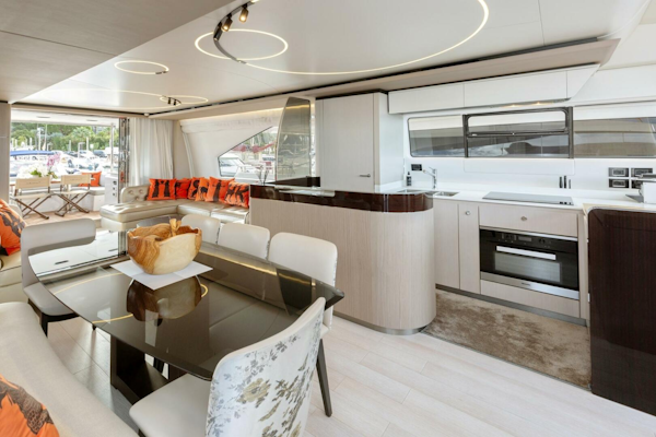 Azimut-72 Flybridge 2020-Solstice Cannes-France-3968898