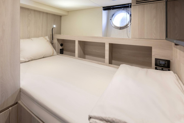 Azimut-72 Flybridge 2020-Solstice Cannes-France-3968891