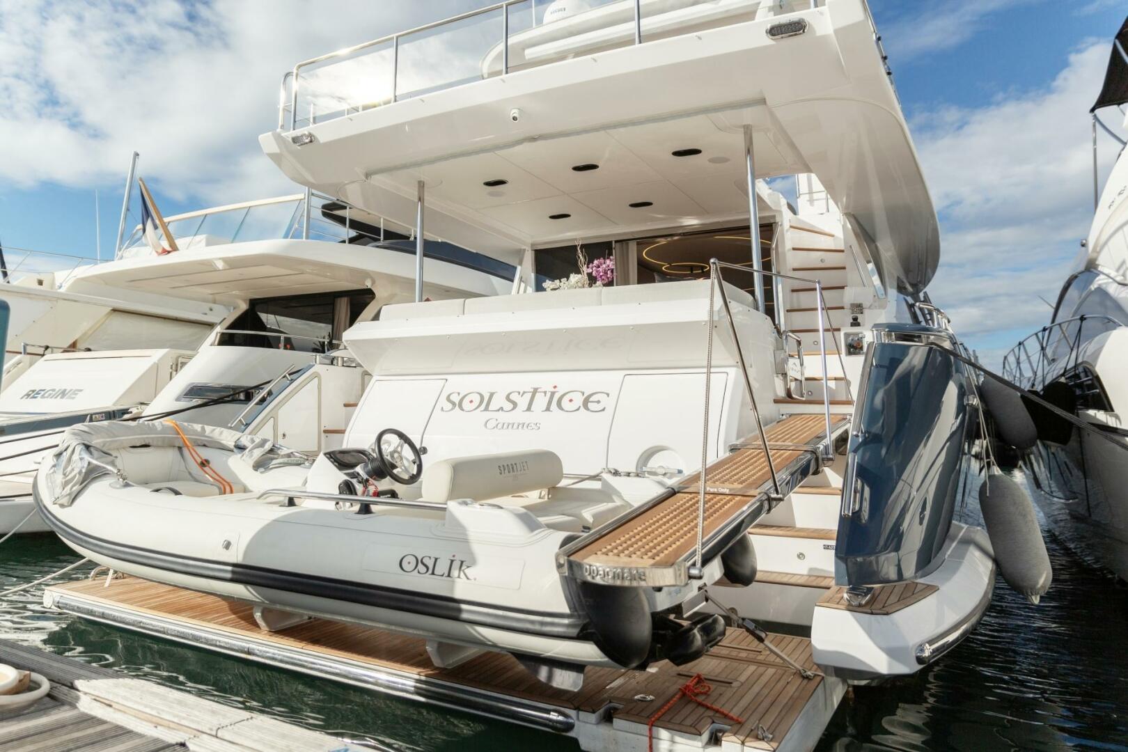 Azimut-72 Flybridge 2020-Solstice Cannes-France-3968830 | Thumbnail