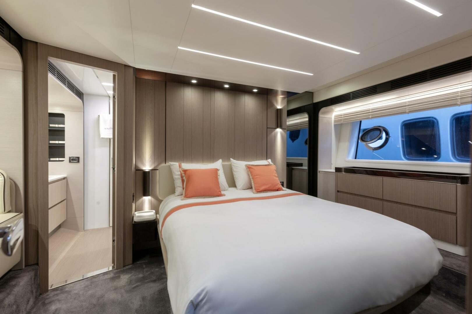 Azimut-72 Flybridge 2020-Solstice Cannes-France-3968902 | Thumbnail