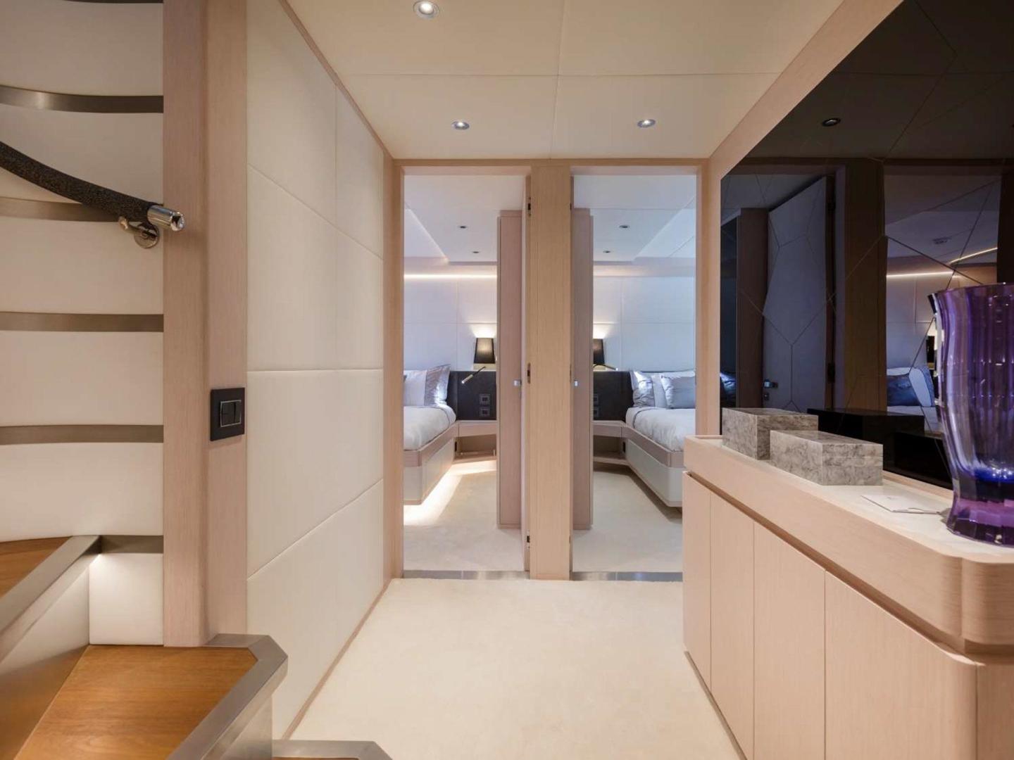 Gulf Craft-Majesty 100 2022-Ocean View Miami-Florida-United States-3590532 | Thumbnail