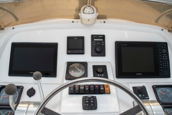 Monte Fino-65 Flybridge 1996-KIKI Mount Pleasant-South Carolina-United States-Helm Electronics-3599292
