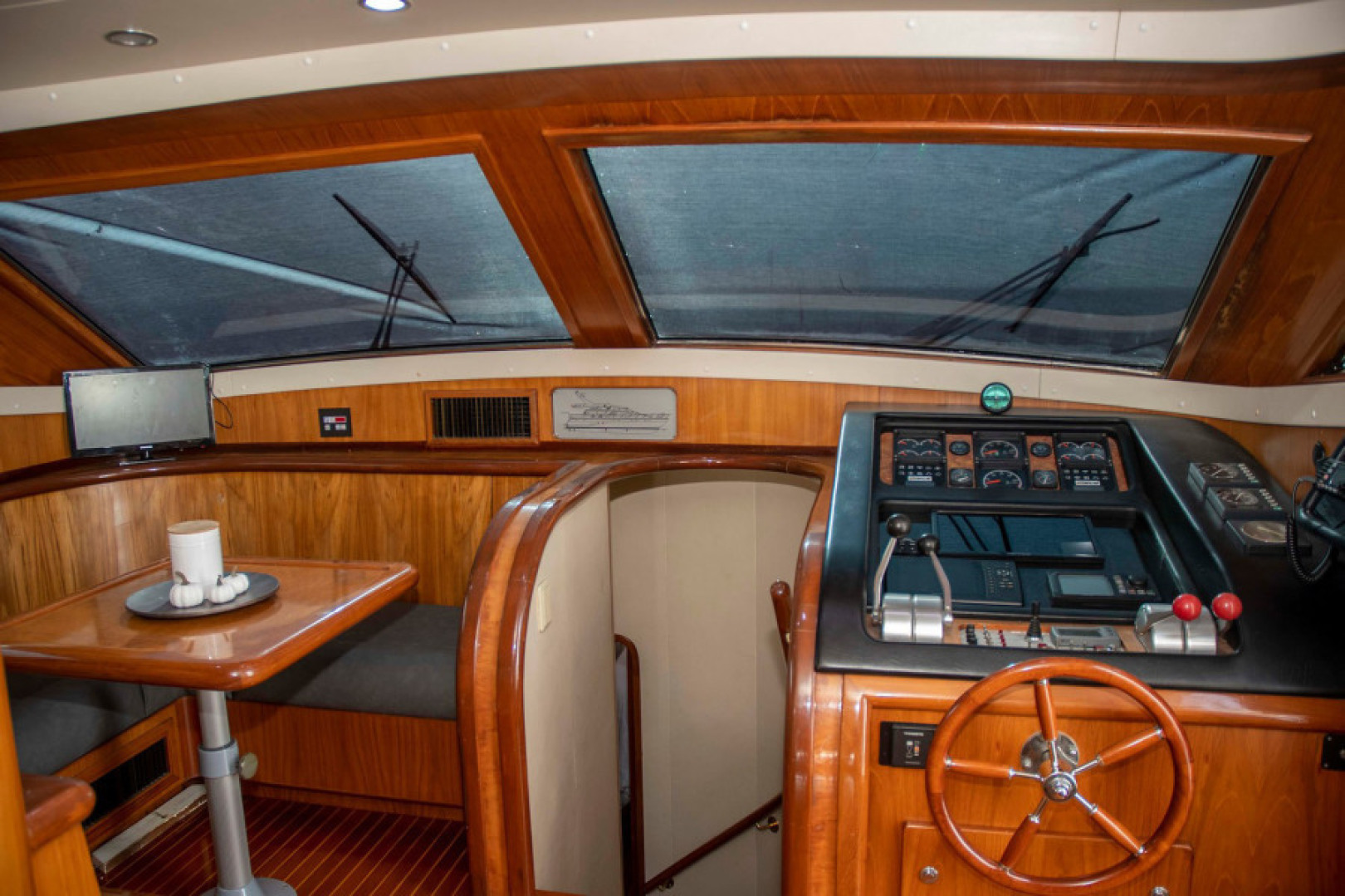 Monte Fino-65 Flybridge 1996-KIKI Mount Pleasant-South Carolina-United States-Lower Helm and Companionway To Forward Staterooms-3599250 | Thumbnail
