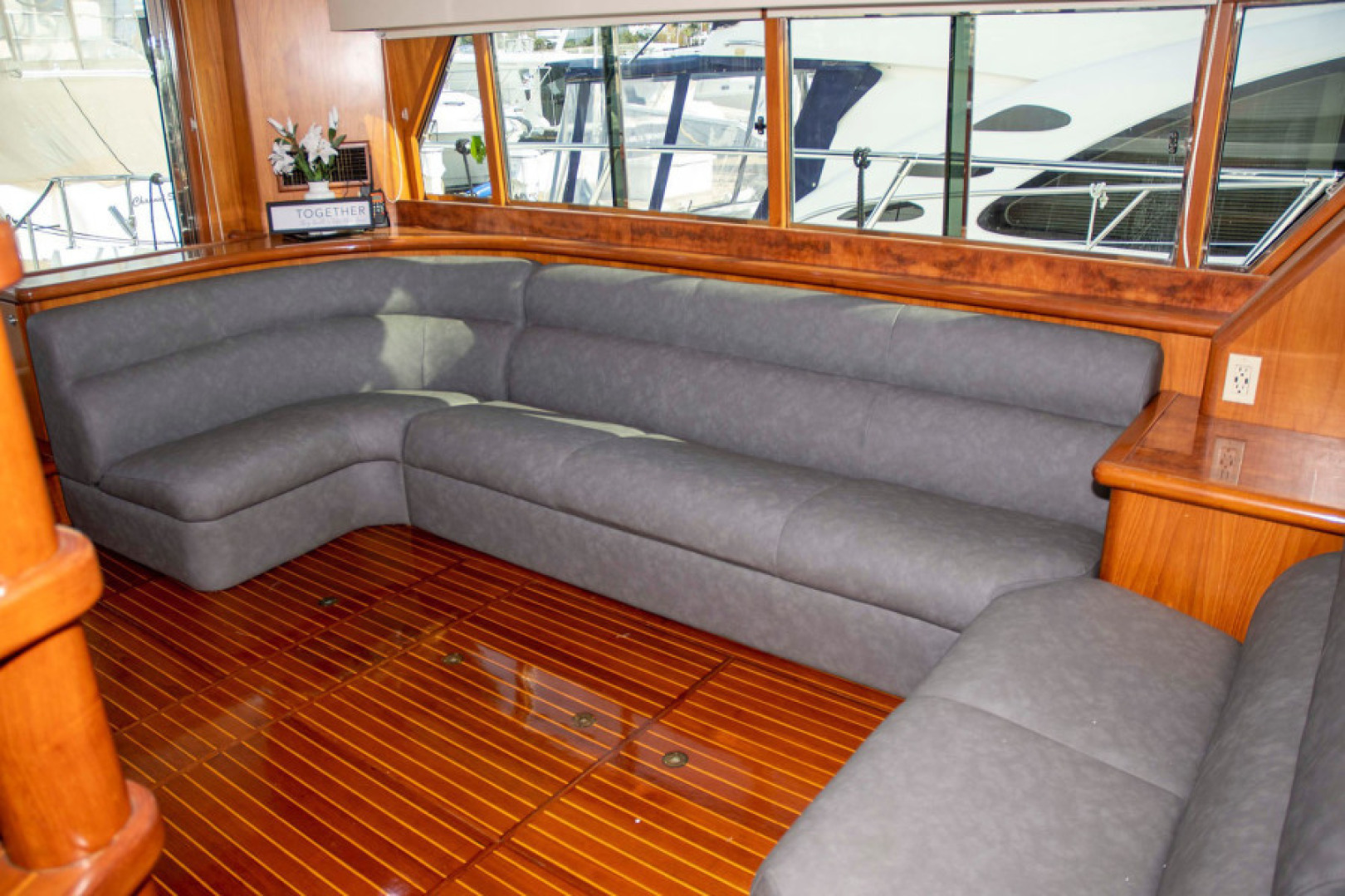 Monte Fino-65 Flybridge 1996-KIKI Mount Pleasant-South Carolina-United States-Newly Upholstered Settee-3599201 | Thumbnail