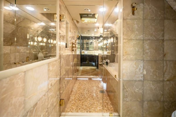 Christensen-Tri-deck Motoryacht 1995-GRADE I Fort Lauderdale-Florida-United States-MASTER ENSUITE-5569492