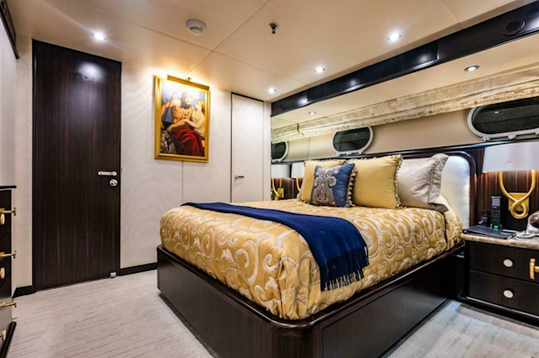 Christensen-Tri-deck Motoryacht 1995-GRADE I Fort Lauderdale-Florida-United States-GUEST STATEROOM-5569499