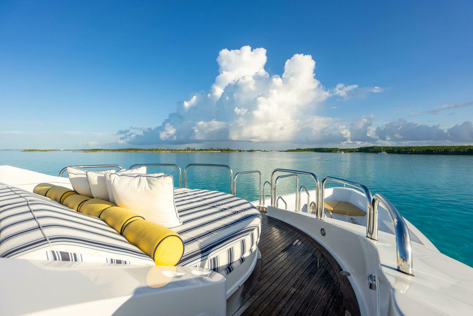 Christensen-Tri-deck Motoryacht 1995-GRADE I Fort Lauderdale-Florida-United States-BOW-5569549 | Thumbnail