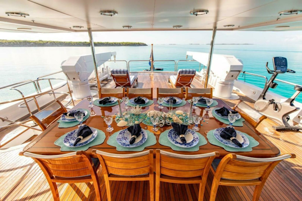 Christensen-Tri-deck Motoryacht 1995-GRADE I Fort Lauderdale-Florida-United States-BD AFT DINING-5569536