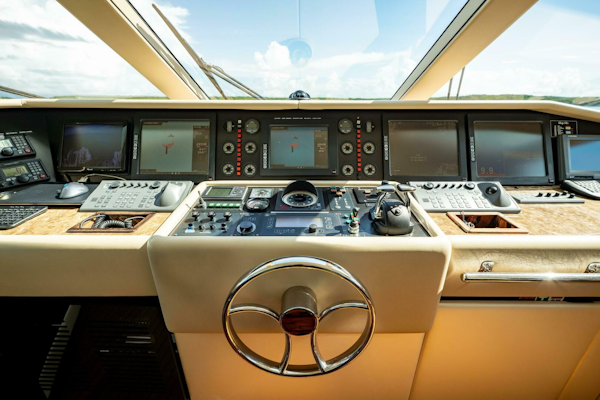 Christensen-Tri-deck Motoryacht 1995-GRADE I Fort Lauderdale-Florida-United States-WHEELHOUSE-5569526