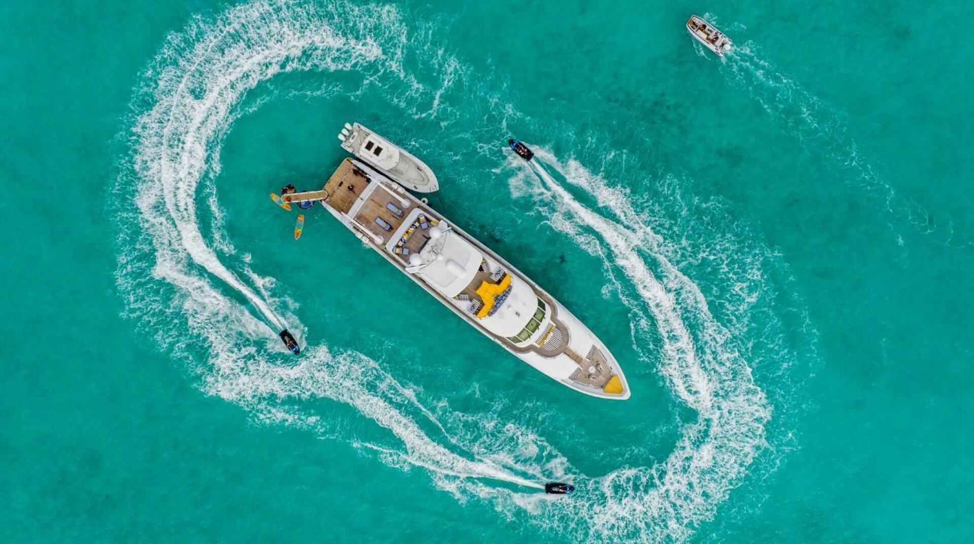 Christensen-Tri-deck Motoryacht 1995-GRADE I Fort Lauderdale-Florida-United States-AERIAL -5569697 | Thumbnail