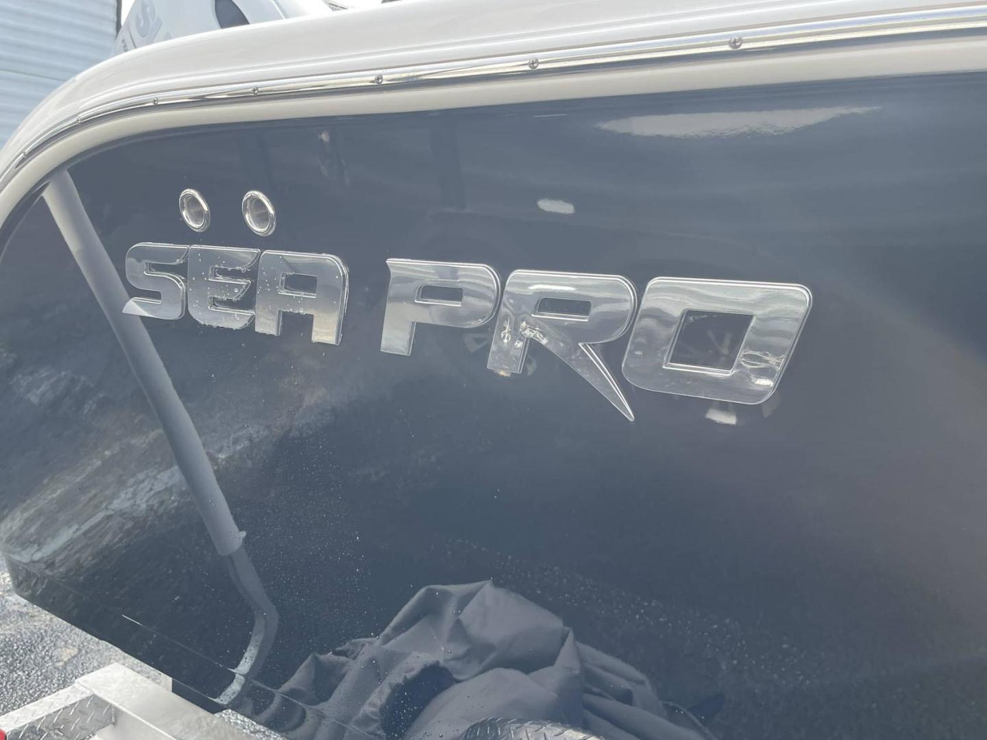 Sea Pro-259 DLX CC 2022 -Mount Pleasant-South Carolina-United States-3600389 | Thumbnail