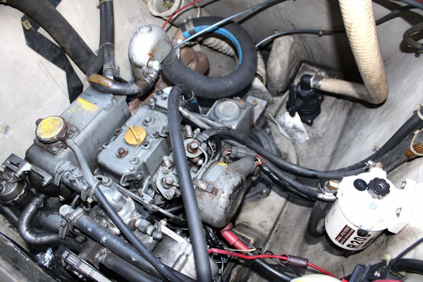 PDQ-36 LRC 1996-Forever Young II Tavernier-Florida-United States-Starboard Engine Room-3603584