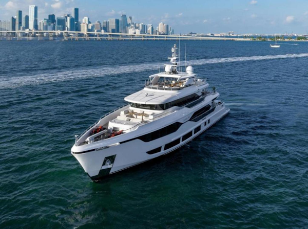 Gulf Craft-Majesty 120 2022-Rocket One Naples-Italy-3614893