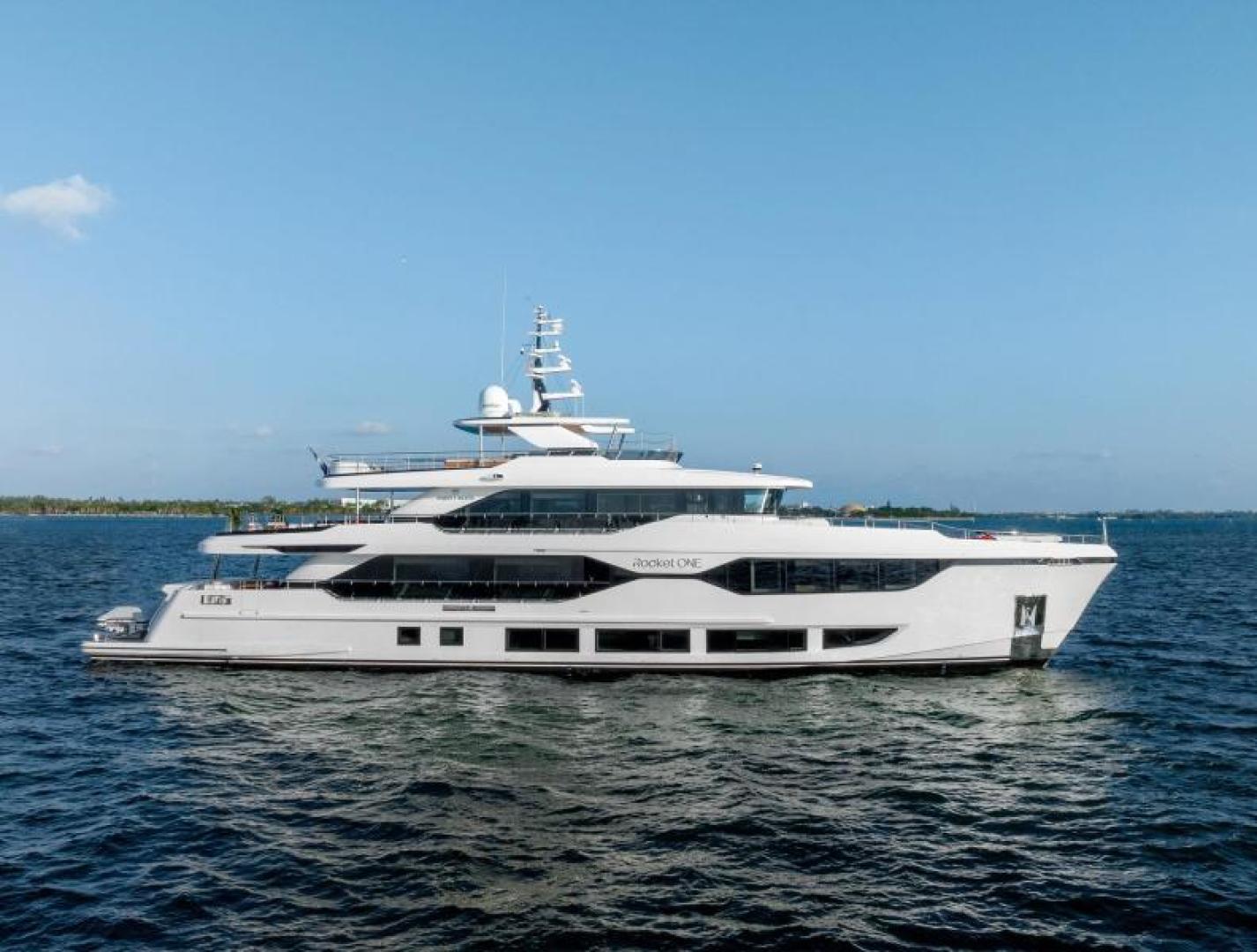 Gulf Craft-Majesty 120 2022-Rocket One Naples-Italy-3614839 | Thumbnail