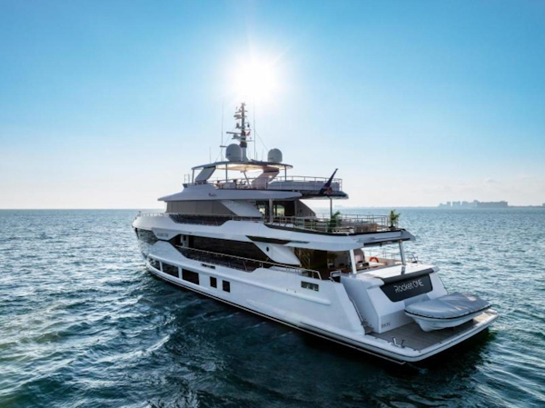 Gulf Craft-Majesty 120 2022-Rocket One Naples-Italy-3614841