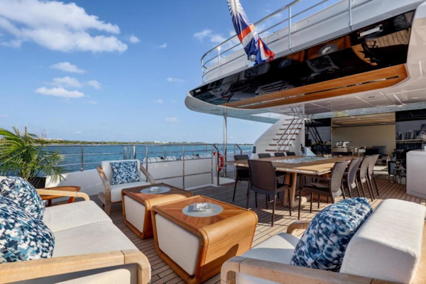 Gulf Craft-Majesty 120 2022-Rocket One Naples-Italy-3614883