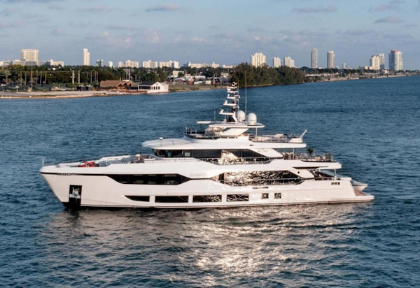 Gulf Craft-Majesty 120 2022-Rocket One Naples-Italy-3614890