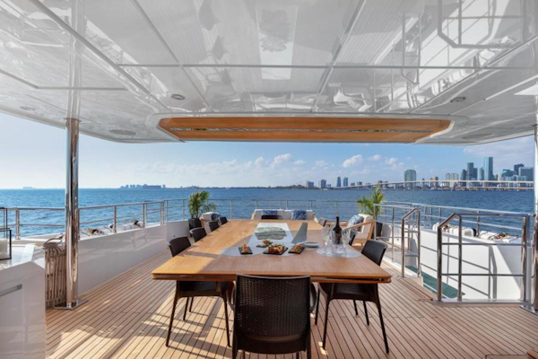 Gulf Craft-Majesty 120 2022-Rocket One Naples-Italy-3614880