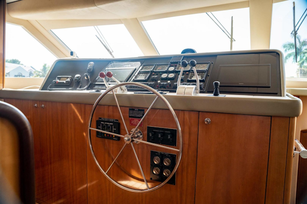 Hatteras-75 Cockpit Motor Yacht 2001-CRISTINA Coral Gables-Florida-United States-3631954