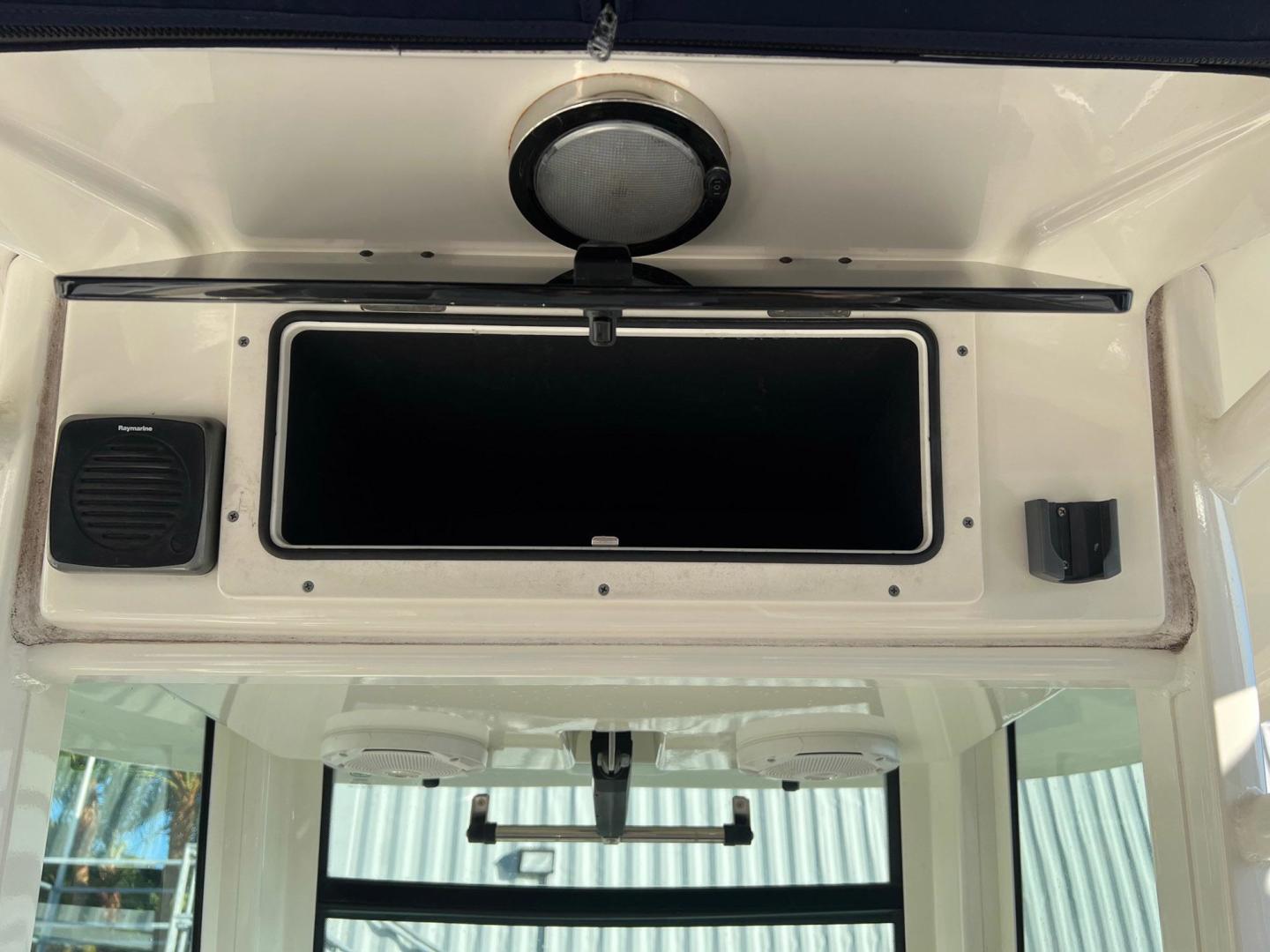 Boston Whaler-250 Outrage 2017 -Apollo Beach-Florida-United States-3644665 | Thumbnail