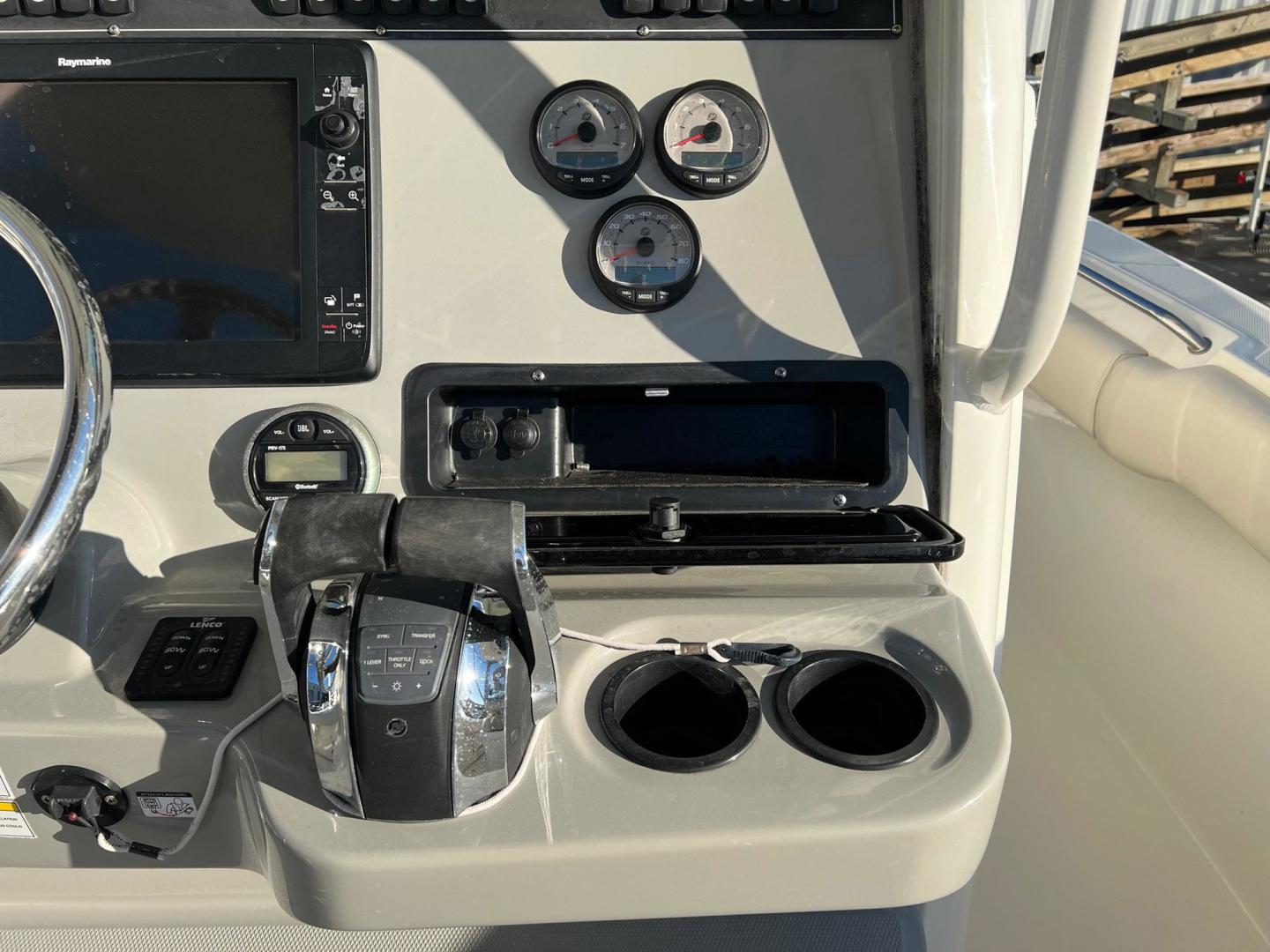 Boston Whaler-250 Outrage 2017 -Apollo Beach-Florida-United States-3644664 | Thumbnail