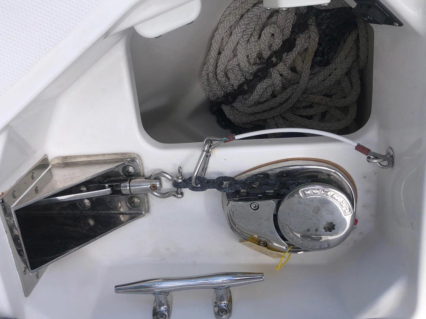 Everglades-273 Center Console 2018 -St. Augustine-Florida-United States-3646593 | Thumbnail