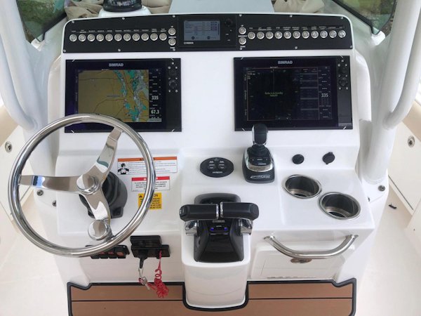 Everglades-273 Center Console 2018 -St. Augustine-Florida-United States-3646602