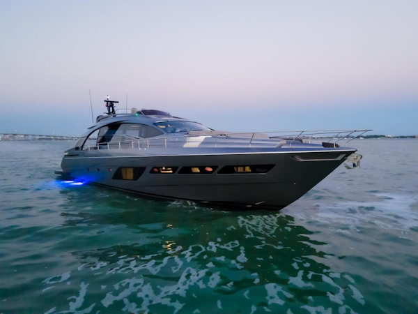 Pershing-8X 2021 -Fort Lauderdale-Florida-United States-3668139