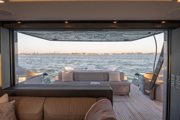 Pershing-8X 2021 -Fort Lauderdale-Florida-United States-3668145