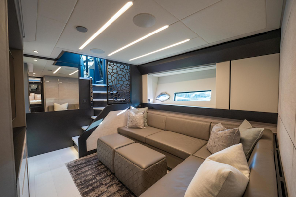 Pershing-8X 2021 -Fort Lauderdale-Florida-United States-3668151