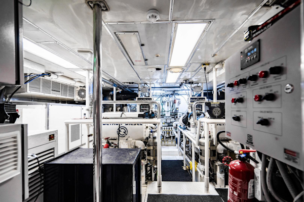 Broward 1989-QUANTUM Miami-Florida-United States-ENGINE ROOM-3675742