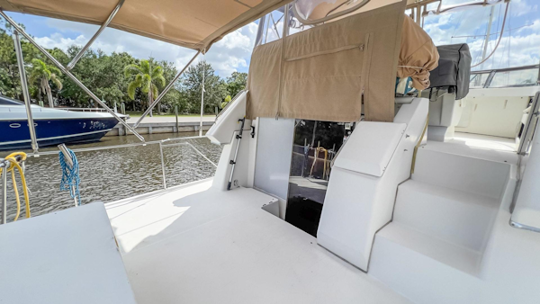 Carver-33 Flybridge Cruiser 1992-Blue Horizon Stuart-Florida-United States-3704598