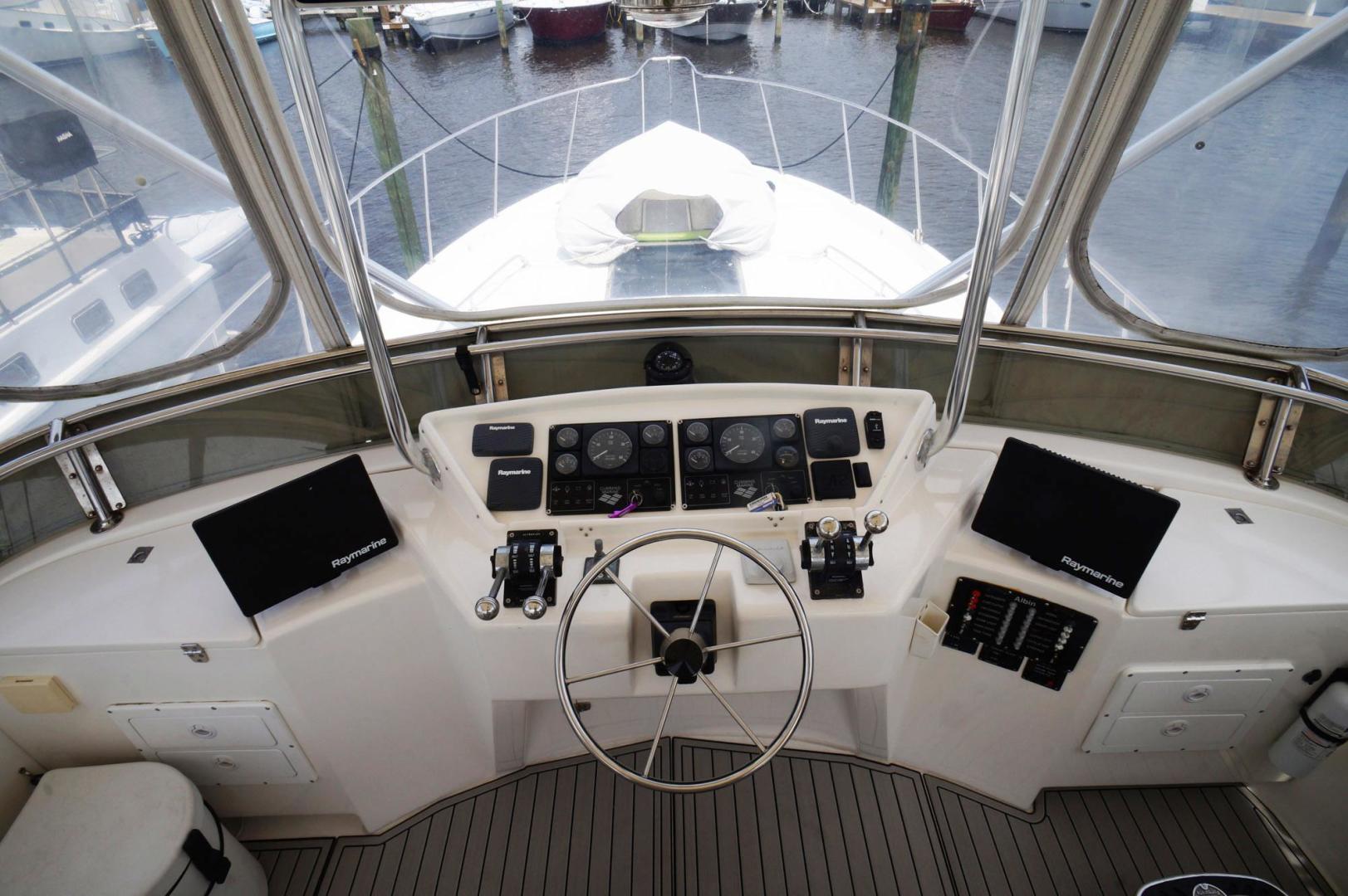 Albin-45 Command Bridge 2002-KAOS Stuart-Florida-United States-3681825 | Thumbnail