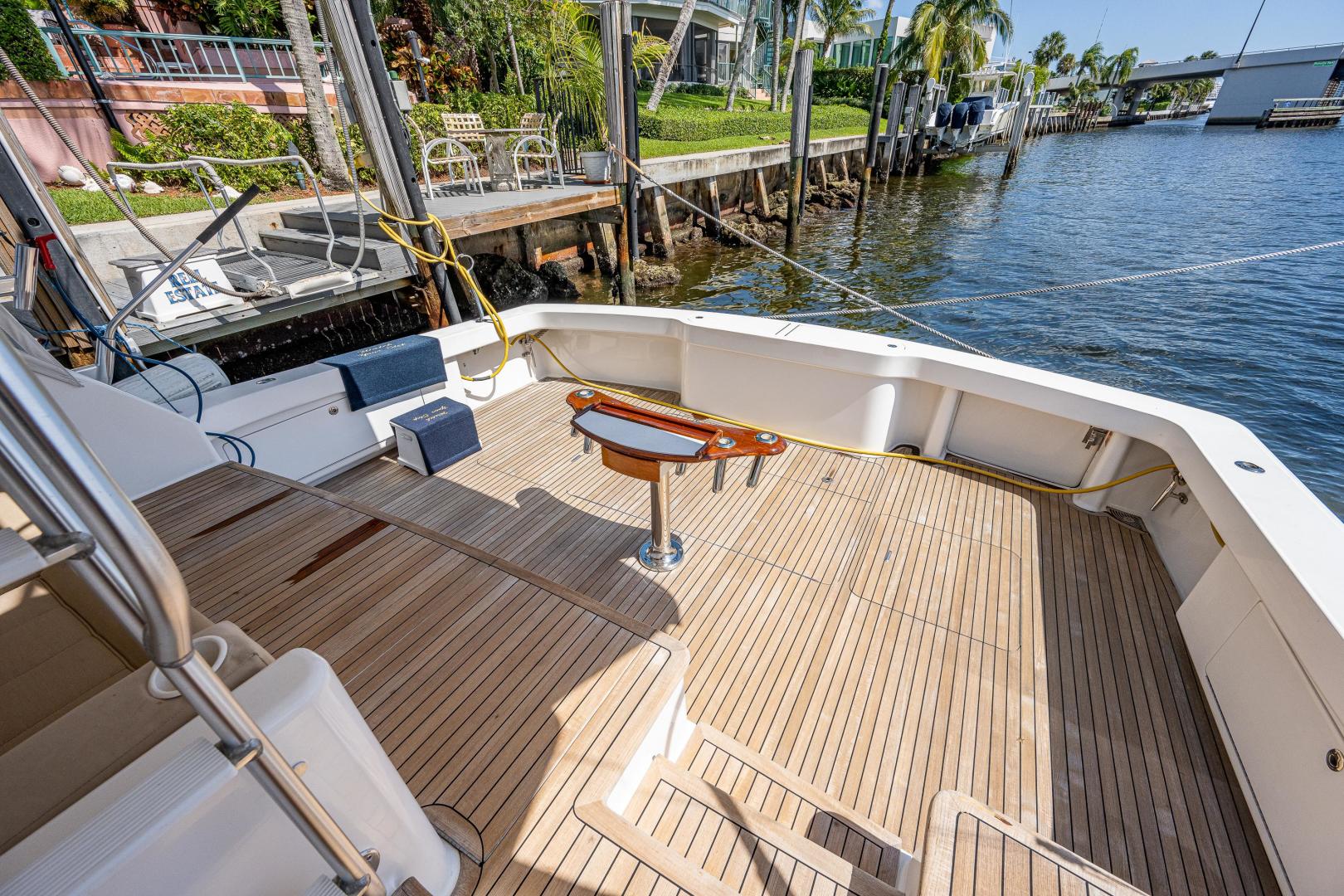 Viking-74 Convertible 2005-Reel Estate Boca Raton-Florida-United States-Cockpit-3698364 | Thumbnail